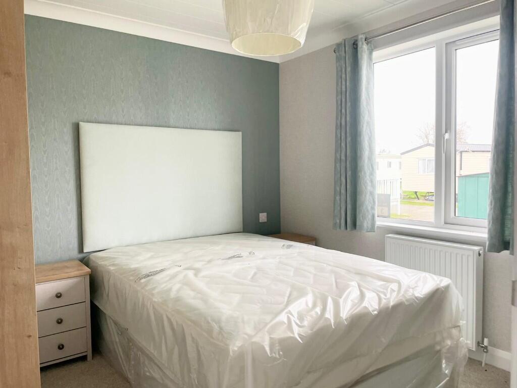 Kingswood Lodge, Manor House Holiday Park, Church Laneham, Nottinghamshire photo 5