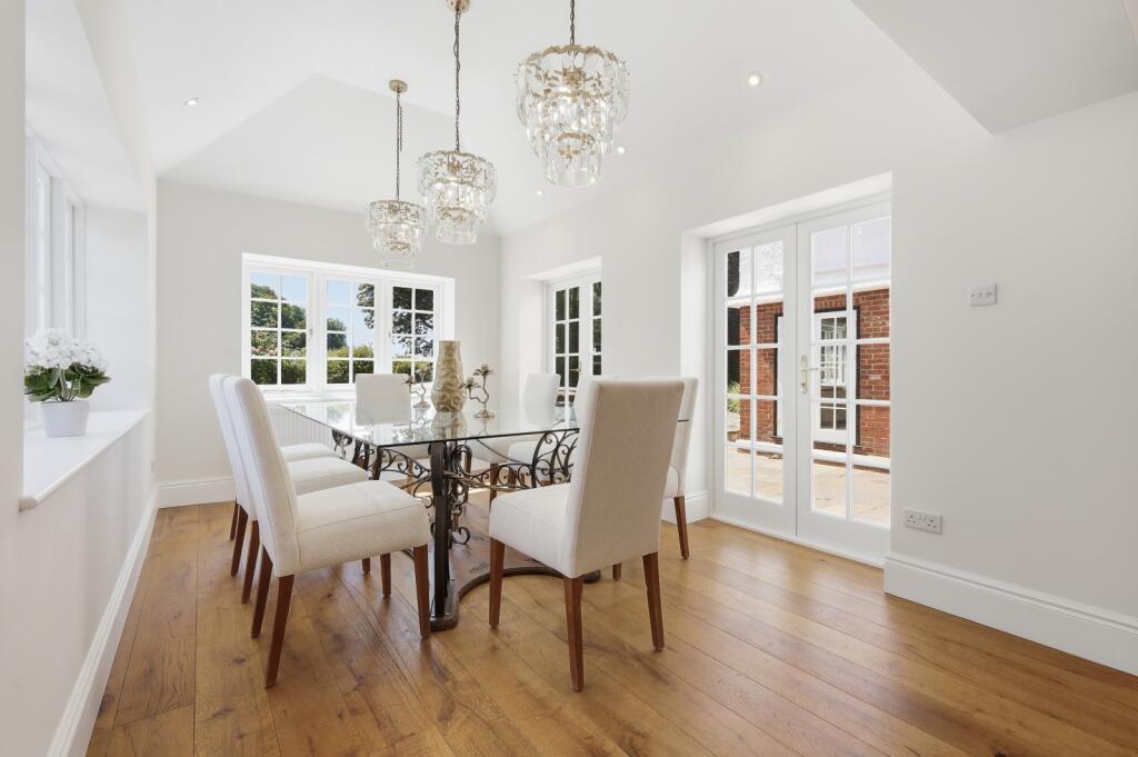 House in Chelmsford - More