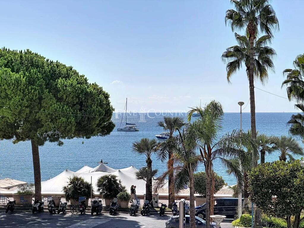 Main image of property: Provence-Alps-Cote d`Azur, Alpes-Maritimes, Cannes