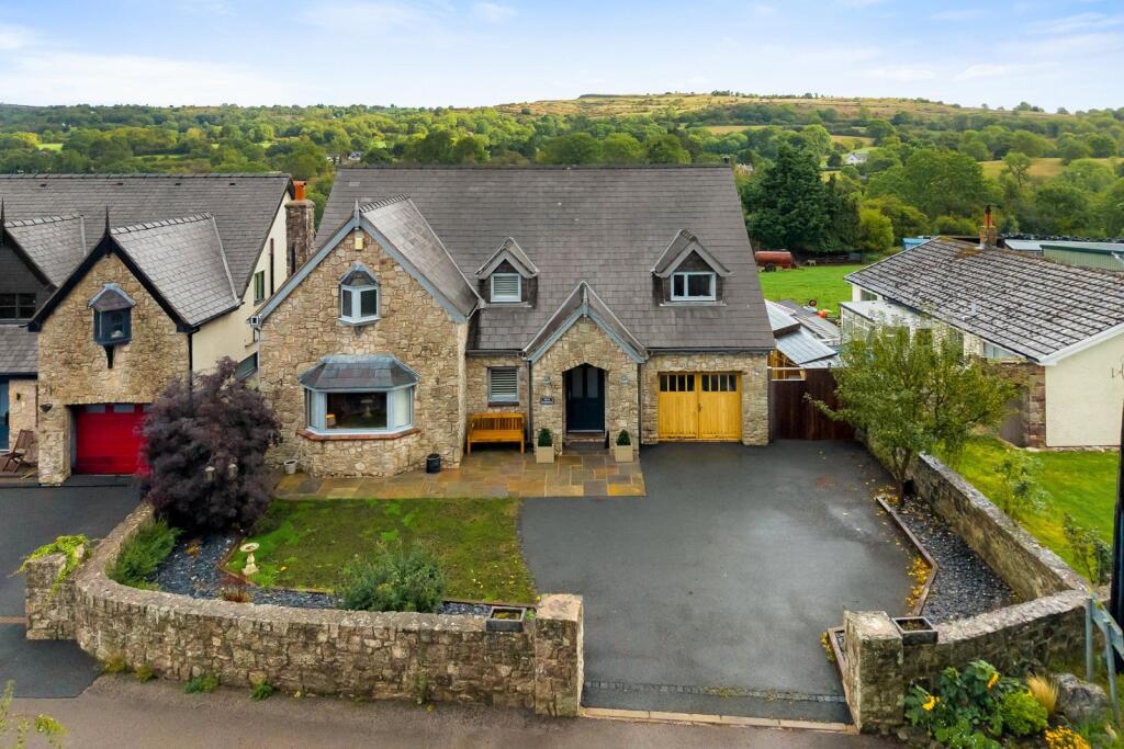 Main image of property: Llanarmon Yn Ial, Mold, Denbighshire