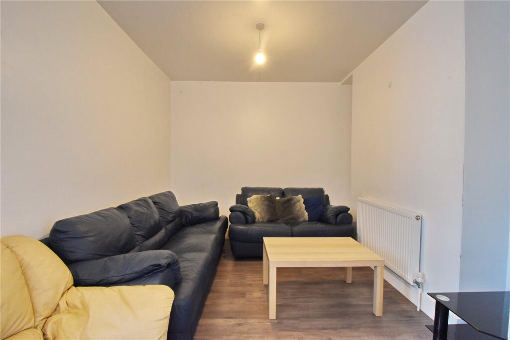 5 bedroom house for rent