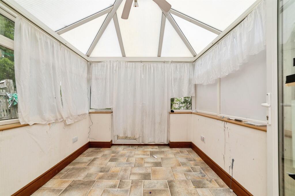 House in Stevenage, St Nicholas - View 4