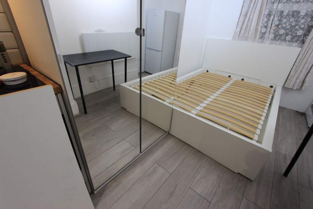 Main image of property: North End Road, London, W14