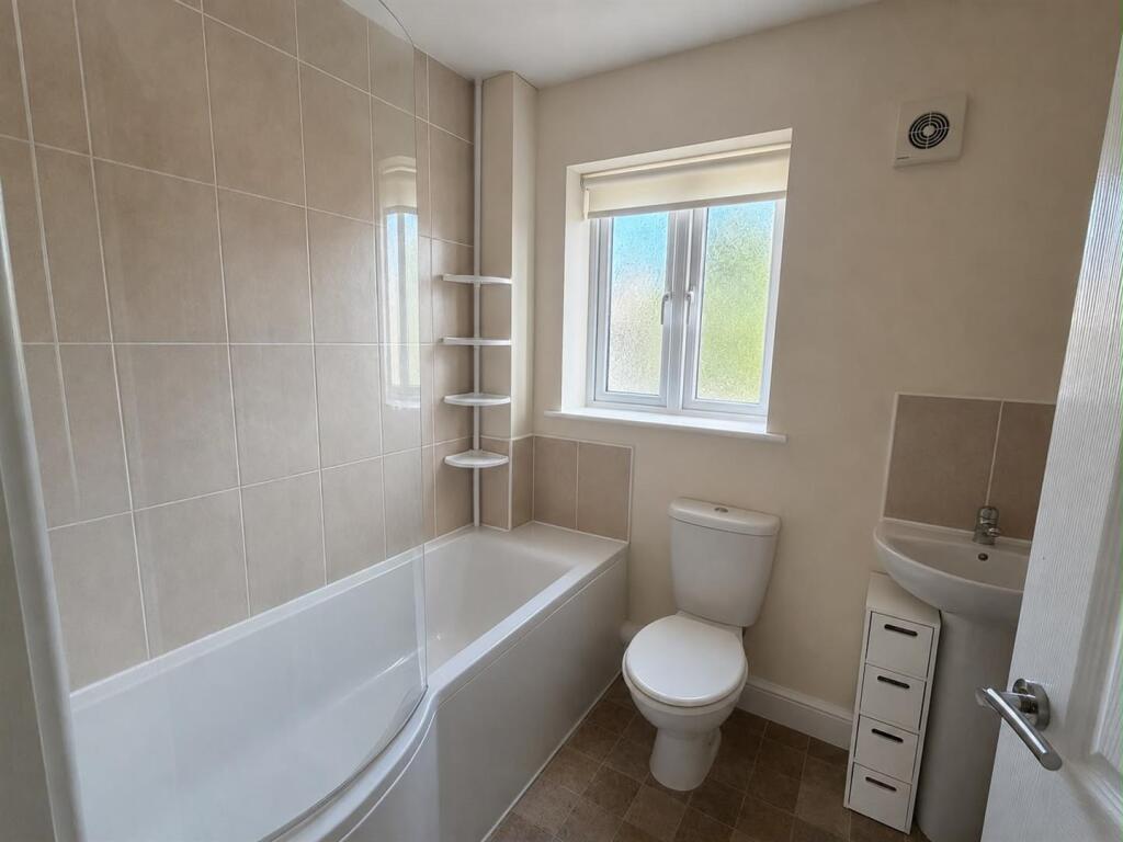 House in Spalding - More
