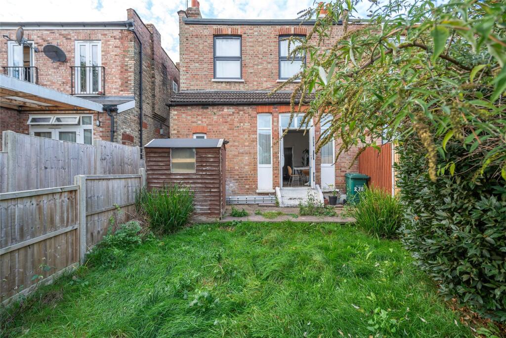 Main image of property: Ballards Lane, London, N12