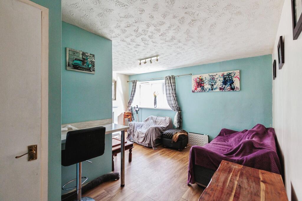 Apartment in Preston, Ingol and Tanterton - View 3