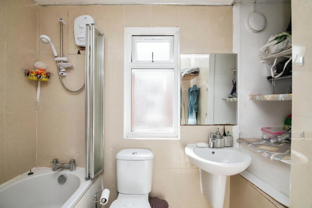 Additional image 17 of Bearwood Road, Smethwick
