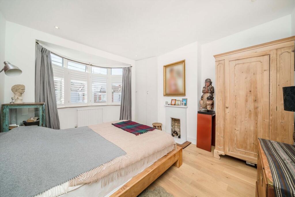 House in Kingston upon Thames - View 5