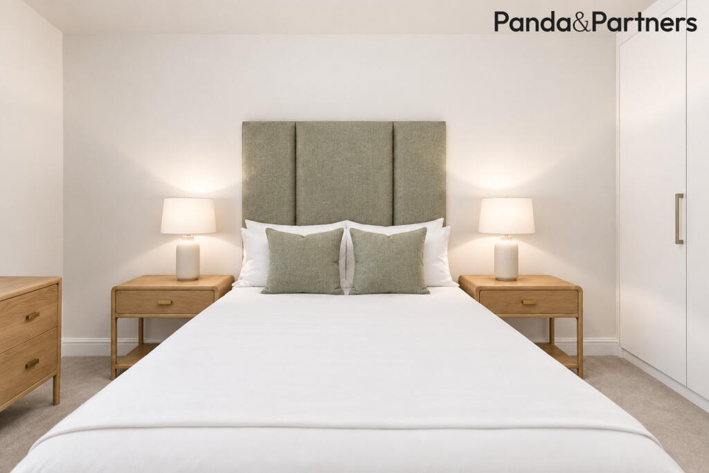 Apartment in London, City of Westminster - More