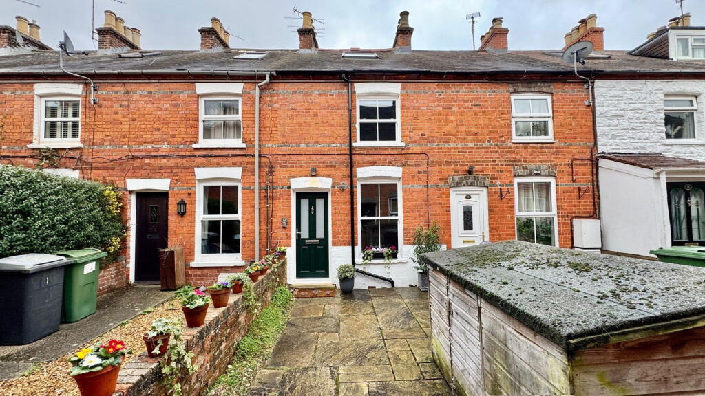 Main image of property: Westbourne Terrace, Newbury, RG14 1NR