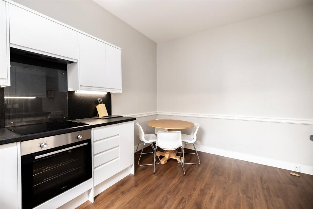 Apartment in Aberdeen, Rosemount, Rosemount and Mile End - View 3
