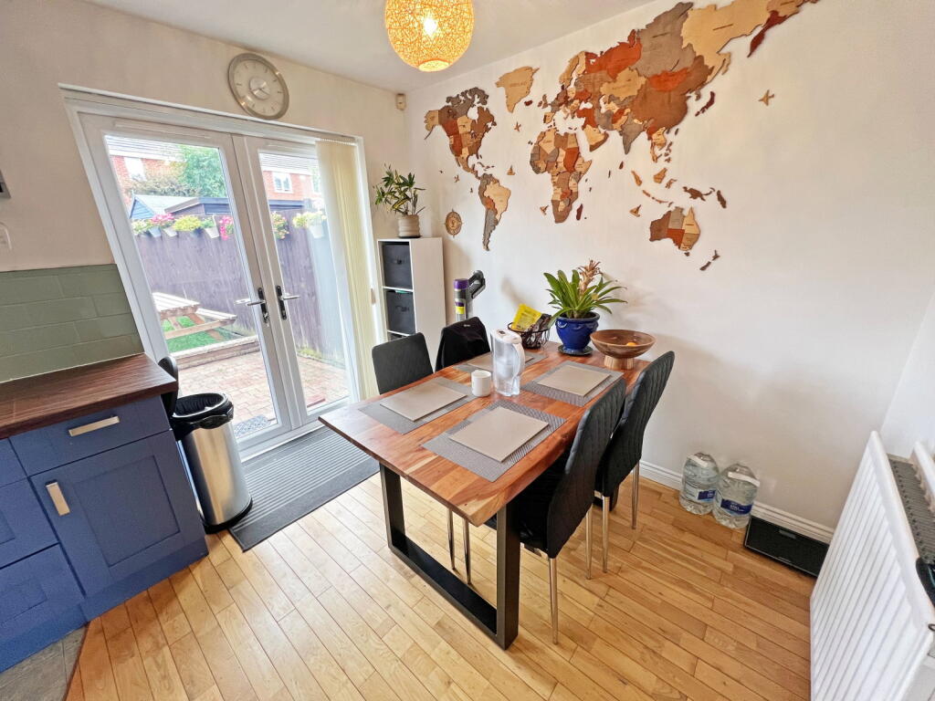 House in North West Leicestershire, South East Coalville, Greenhill - More