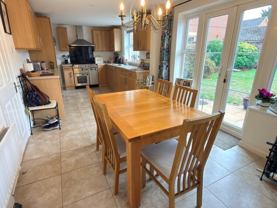 House in Reading - View 5