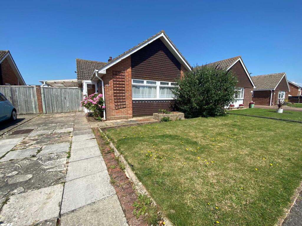 Main image of property: Wroxham Way, Felpham