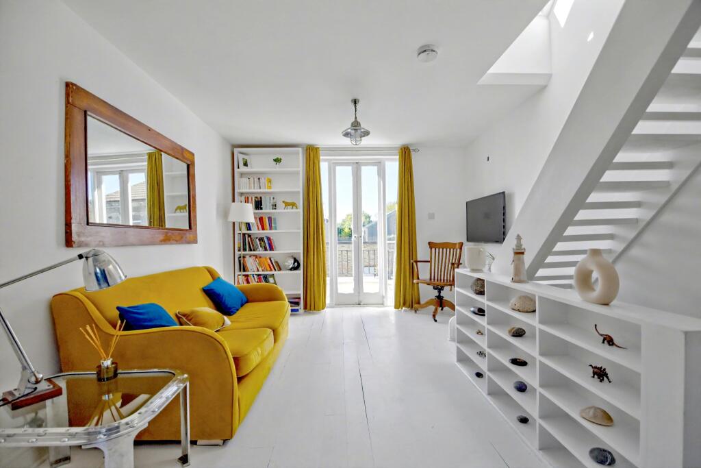 House in London - View 5