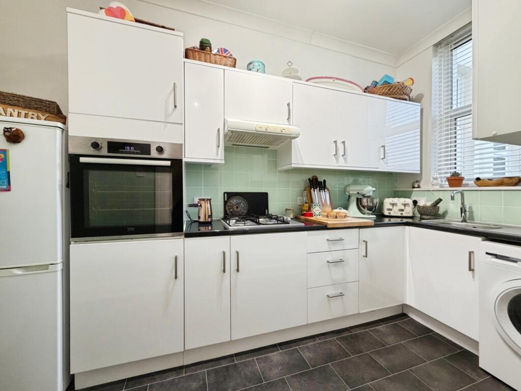 Apartment in Hythe, Orchard Valley - View 3