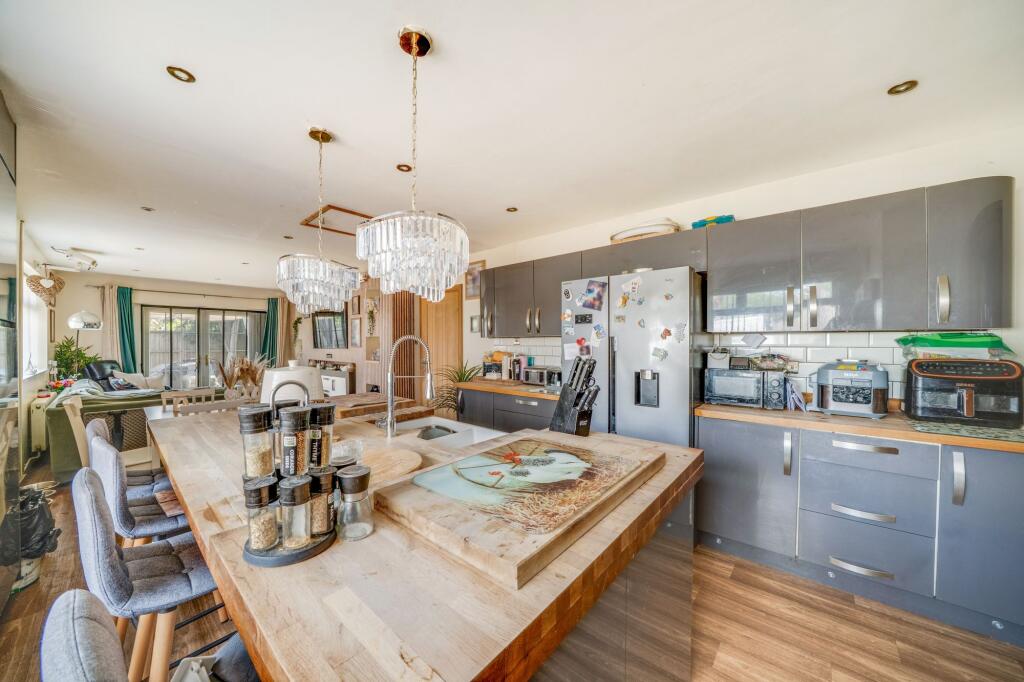 House in Telford - View 3