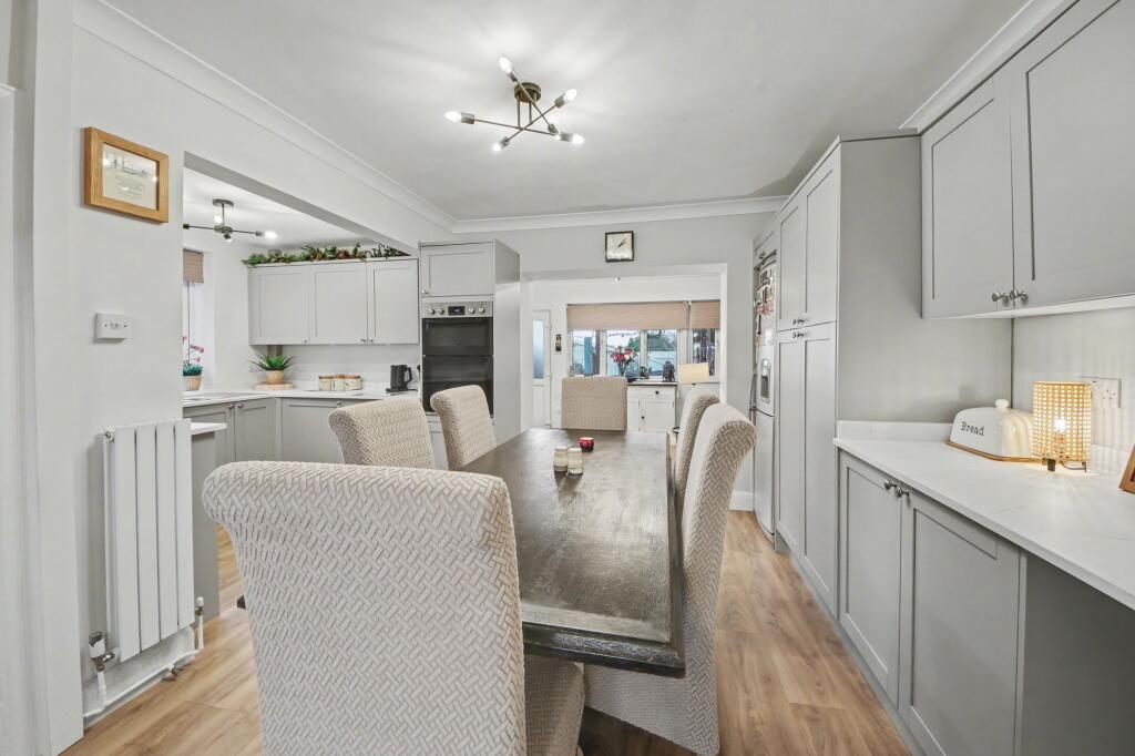 Bursledon Road, Sholing, SO19 photo 3