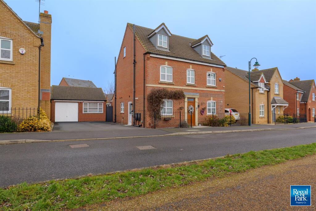 Main image of property: Shore View, Hampton Hargate, Peterborough