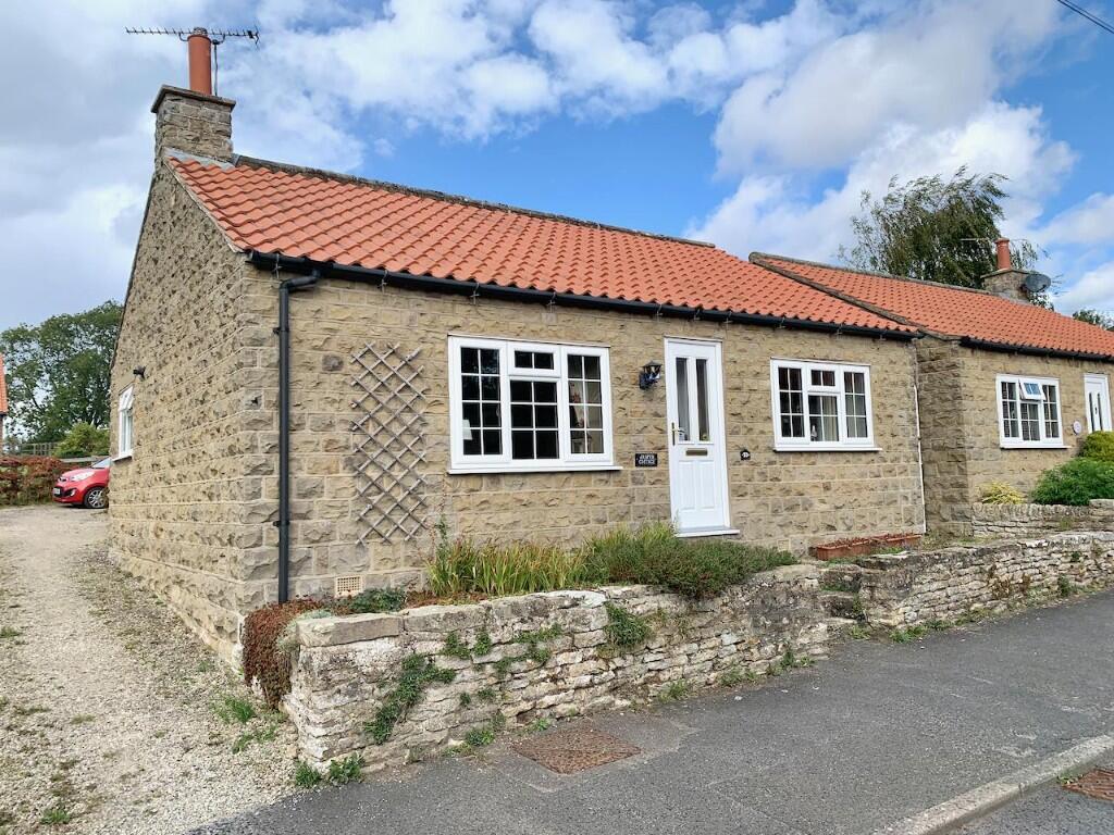 Main image of property: 53 Main Street, Ebberston, YO13 9NR