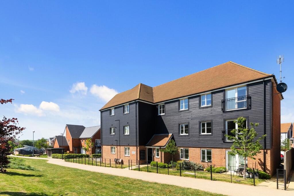 Main image of property: Clay Vale, Faygate, RH12