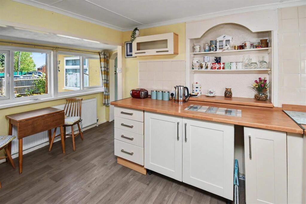 House in Weldon, North Northamptonshire - More
