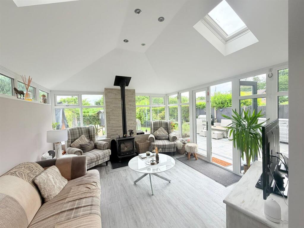 House in Stockport - View 2