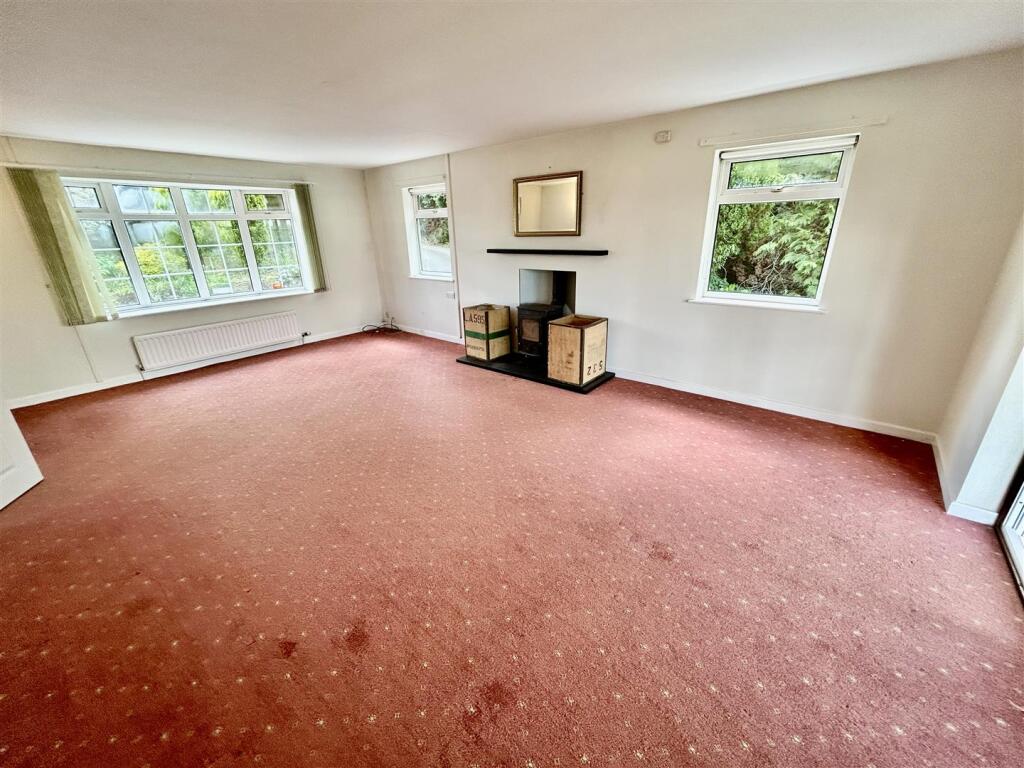 House in Ash Magna, Whitchurch Rural - View 5