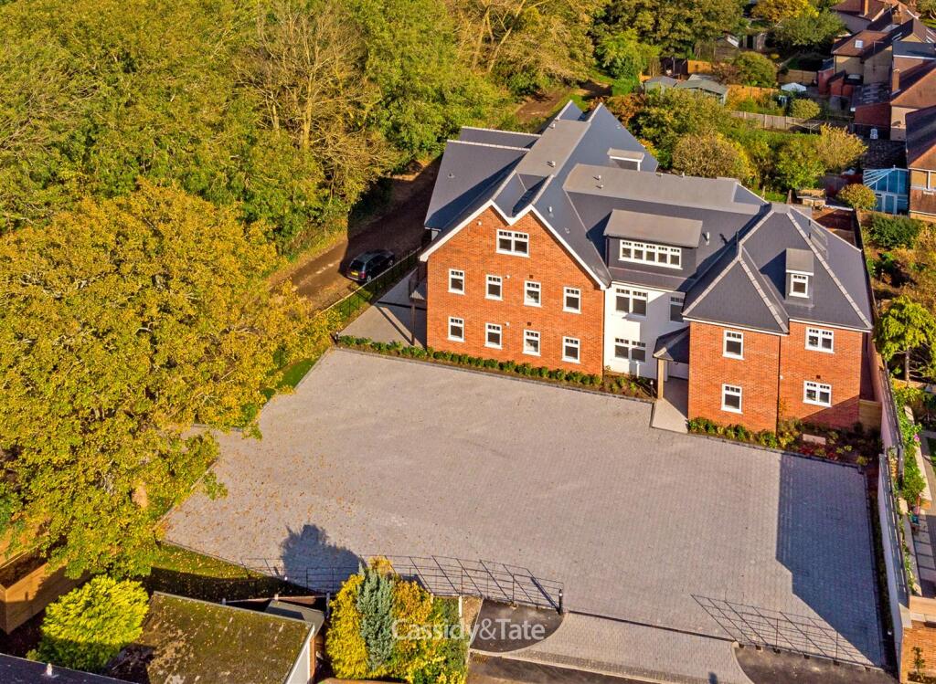 Main image of property: The Limes, St. Albans