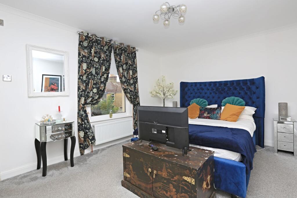 House in Faversham, Preston - View 5