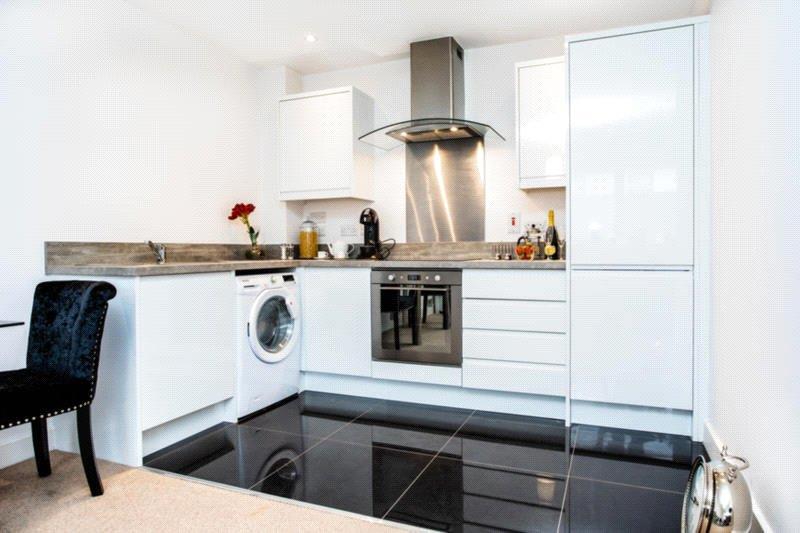 Apartment in Redhill - View 5