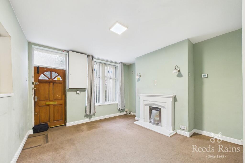 Crossley Street, Bradford, West Yorkshire, BD7 photo 2