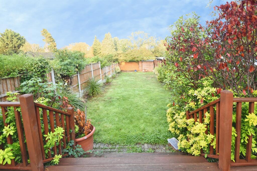 House in Romford - View 2