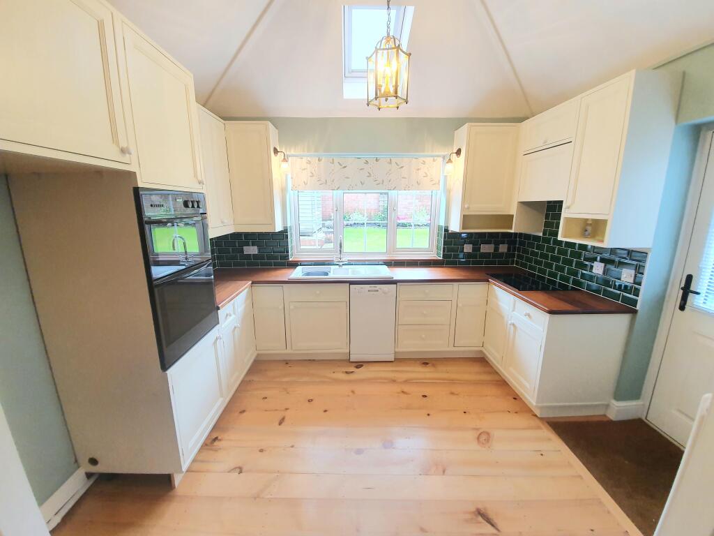 Main image of property: New Road, Aylsham, NORWICH