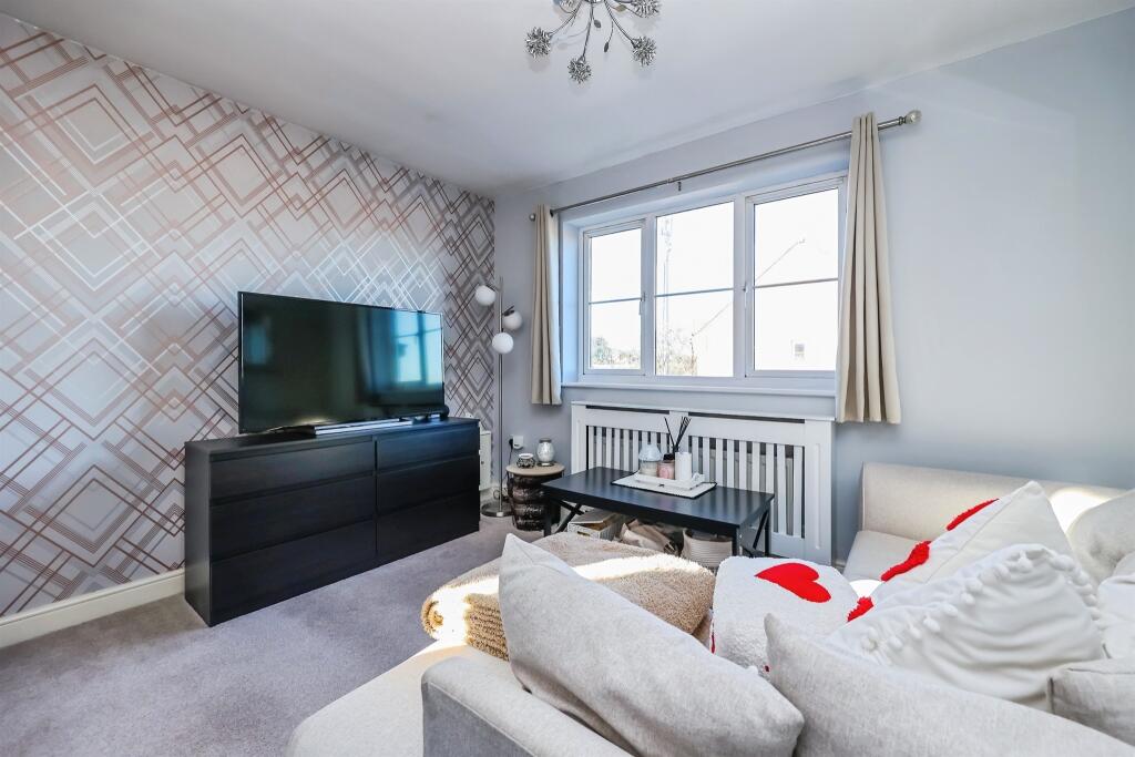 Bourne Drive, Langley Mill, Nottingham photo 4