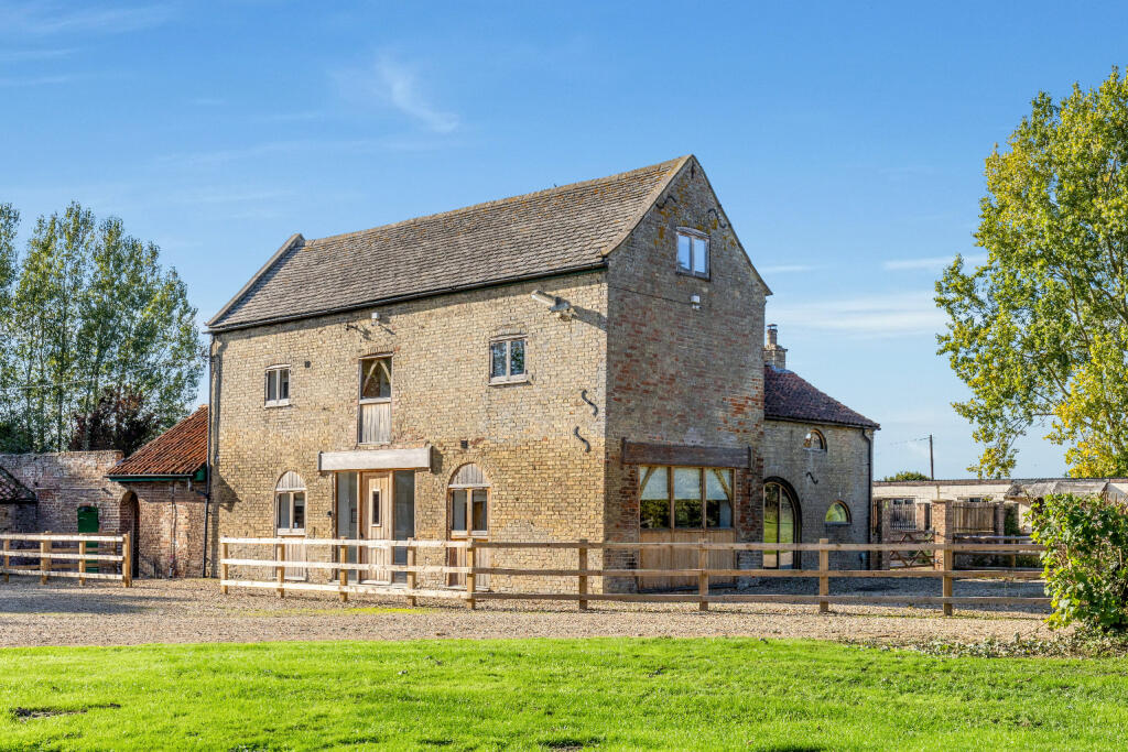 Main image of property: Three Holes, Wisbech, Norfolk, PE14