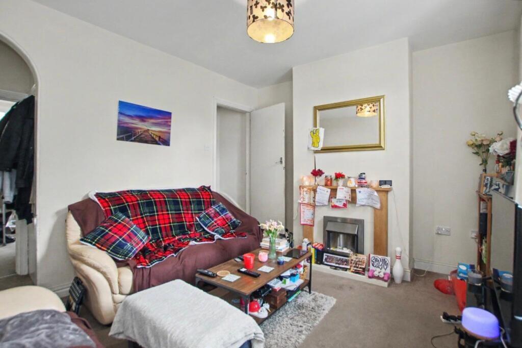 House in Dudley, Dibdale, Upper Gornal - View 5