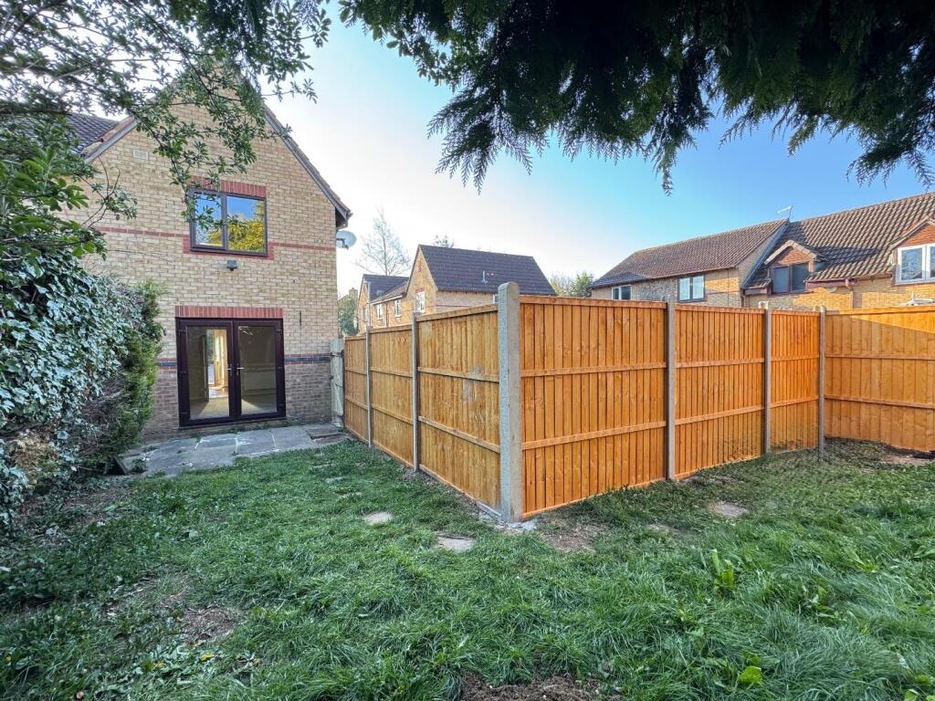 WITH DOUBLE PARKING - Sycamore Drive, Desborough - View 2