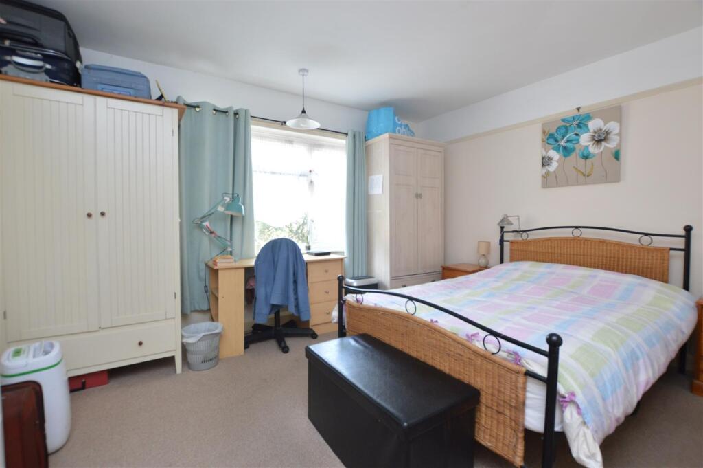 Apartment in Norwich - View 5