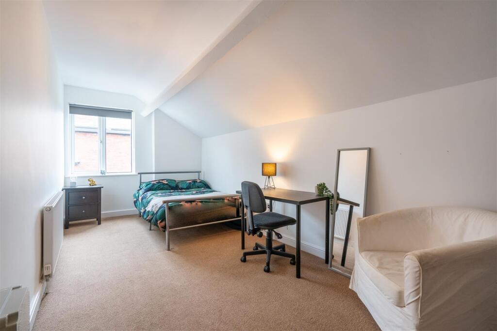 House in Sheffield - View 2