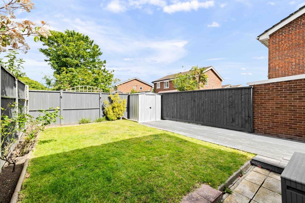 Firs Lane, Folkestone, CT19 photo 4