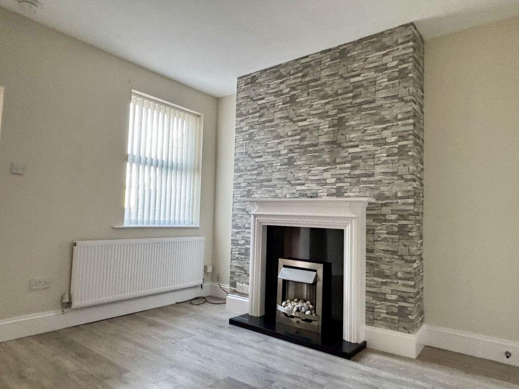 House in Doncaster - View 4