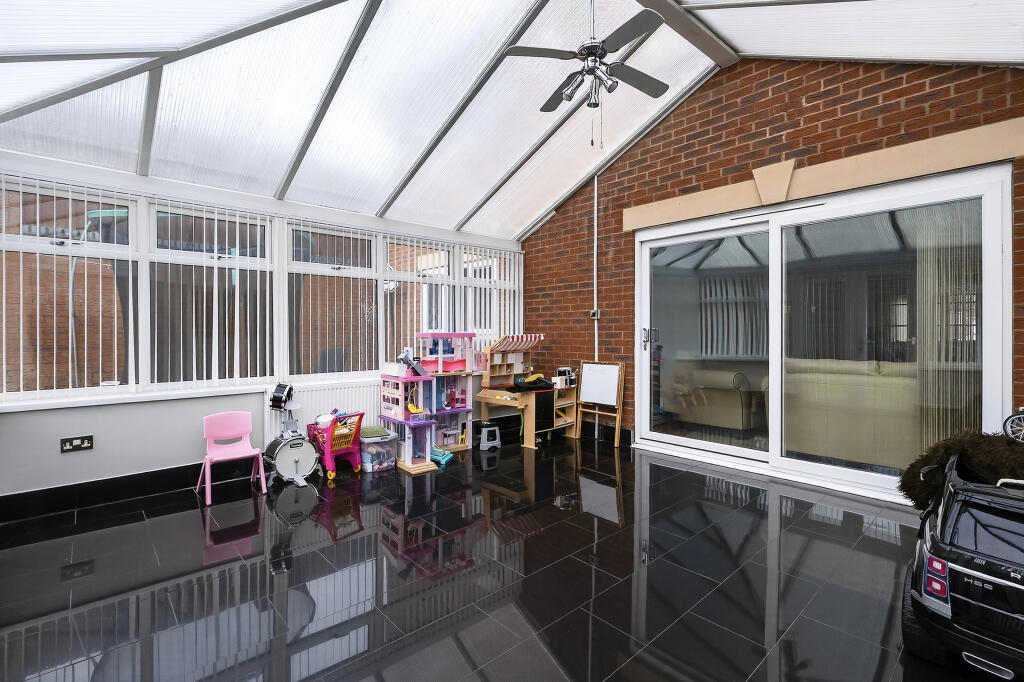 Additional image 7 of Wall Close, Smethwick, B67