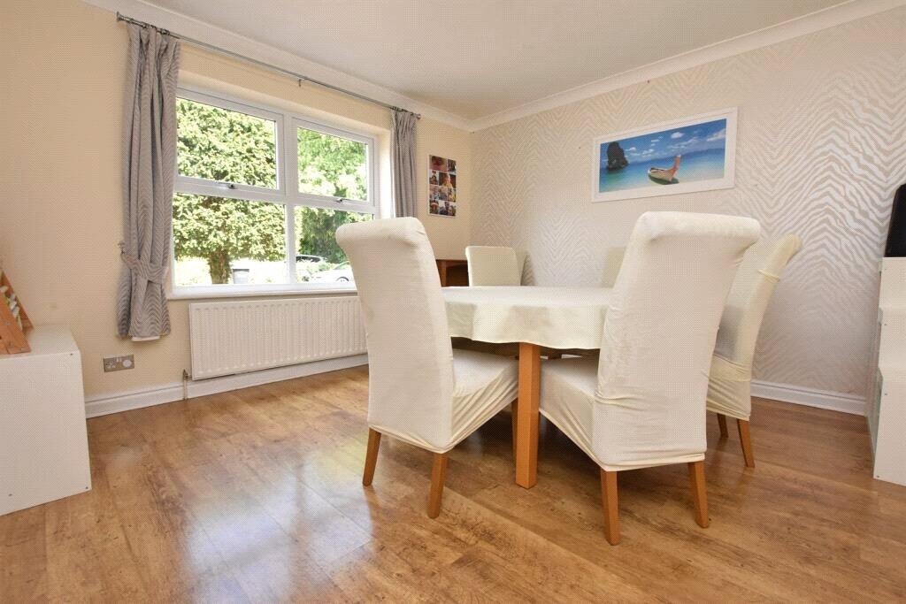 Church Avenue, Sutton-in-Ashfield, Nottinghamshire, NG17 photo 5
