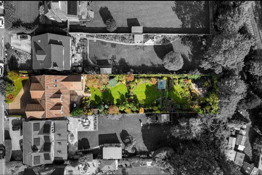 House in Bolton, Greater Manchester - View 4