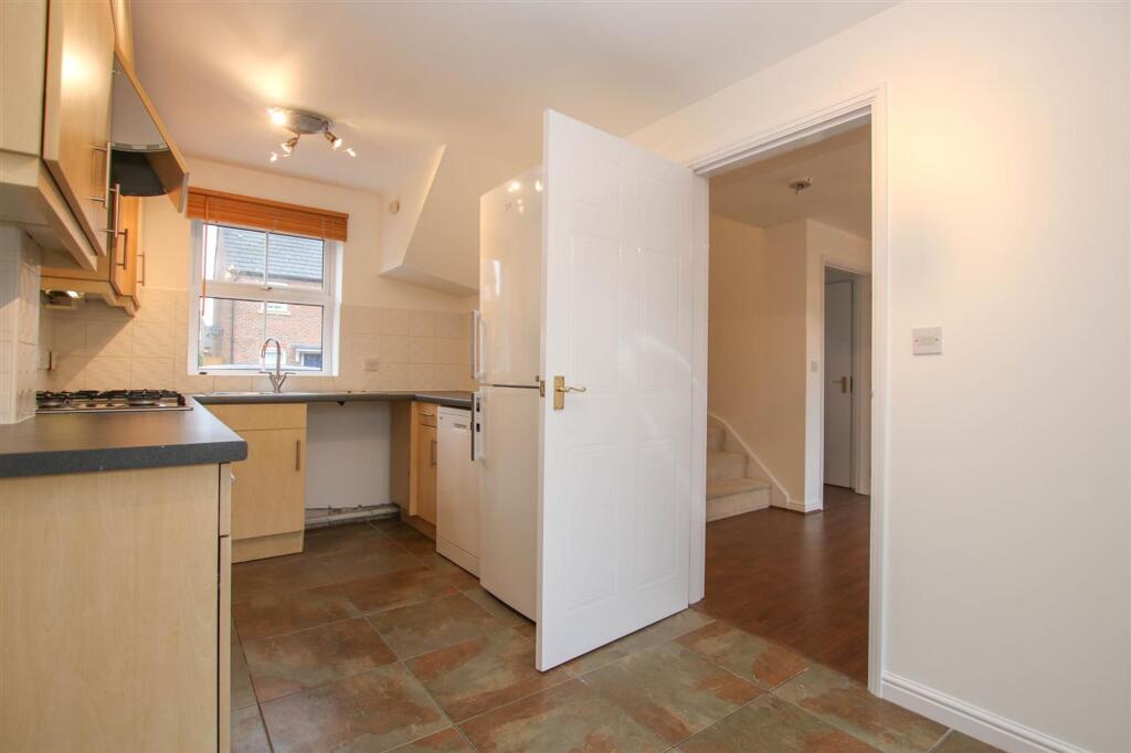 House in Hemel Hempstead - More