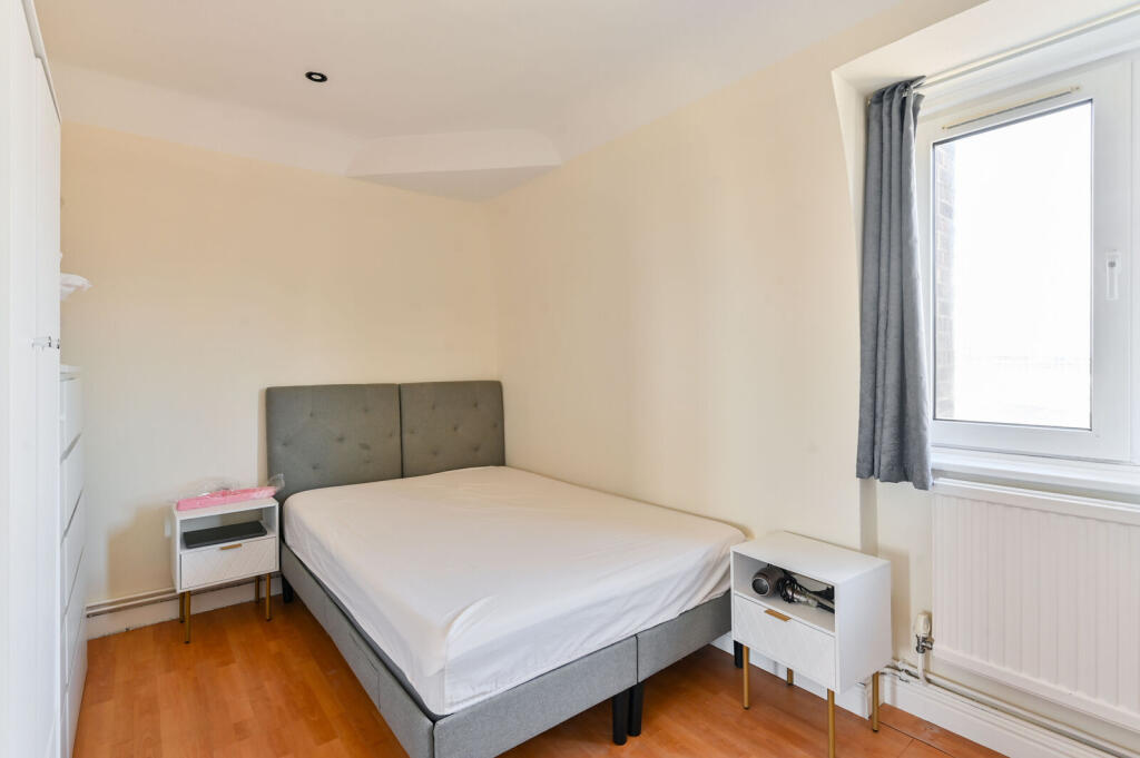 Main image of property: Wandsworth Road, Clapham, London, SW8