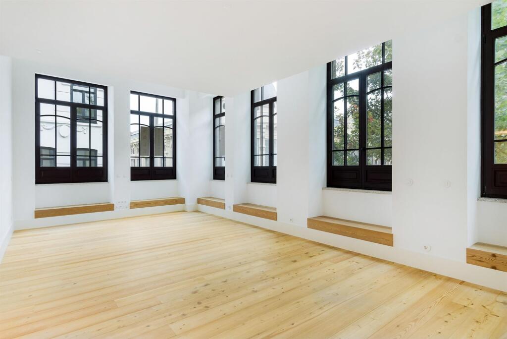 Main image of property: Oporto, Oporto