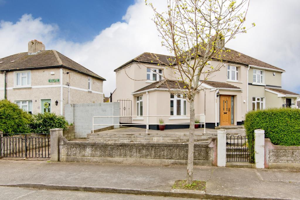 Main image of property: 100 Devenish Road, Kimmage, Dublin 12, D12 W2W1