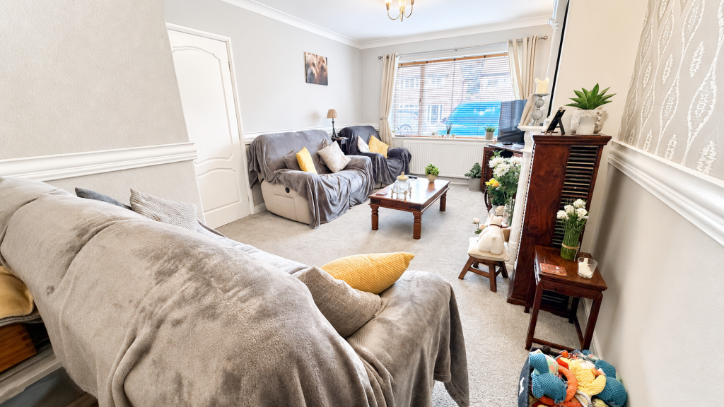 House in Stockport - View 4